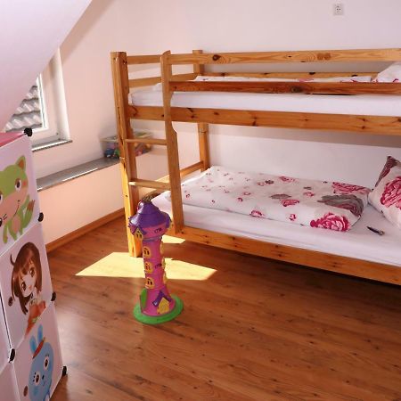 Ferienwohnungen Pension Aurora คัปเพล-กราเฟินเฮาเซน ภายนอก รูปภาพ