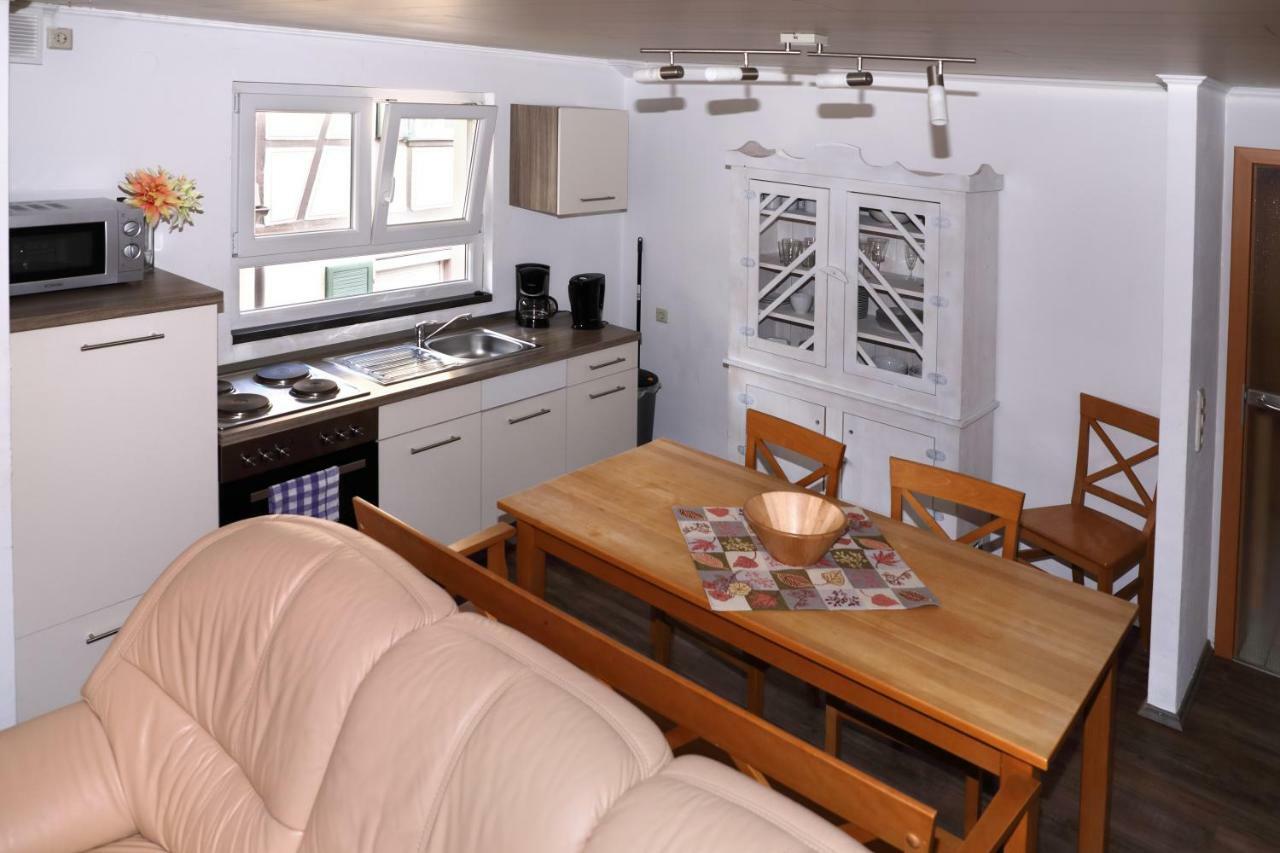 Ferienwohnungen Pension Aurora คัปเพล-กราเฟินเฮาเซน ภายนอก รูปภาพ